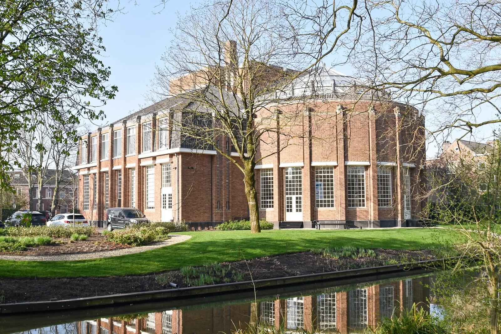 Het Anatomiegebouw aan de Bekkerstraat in Utrecht, kantoor van VetIntelligence